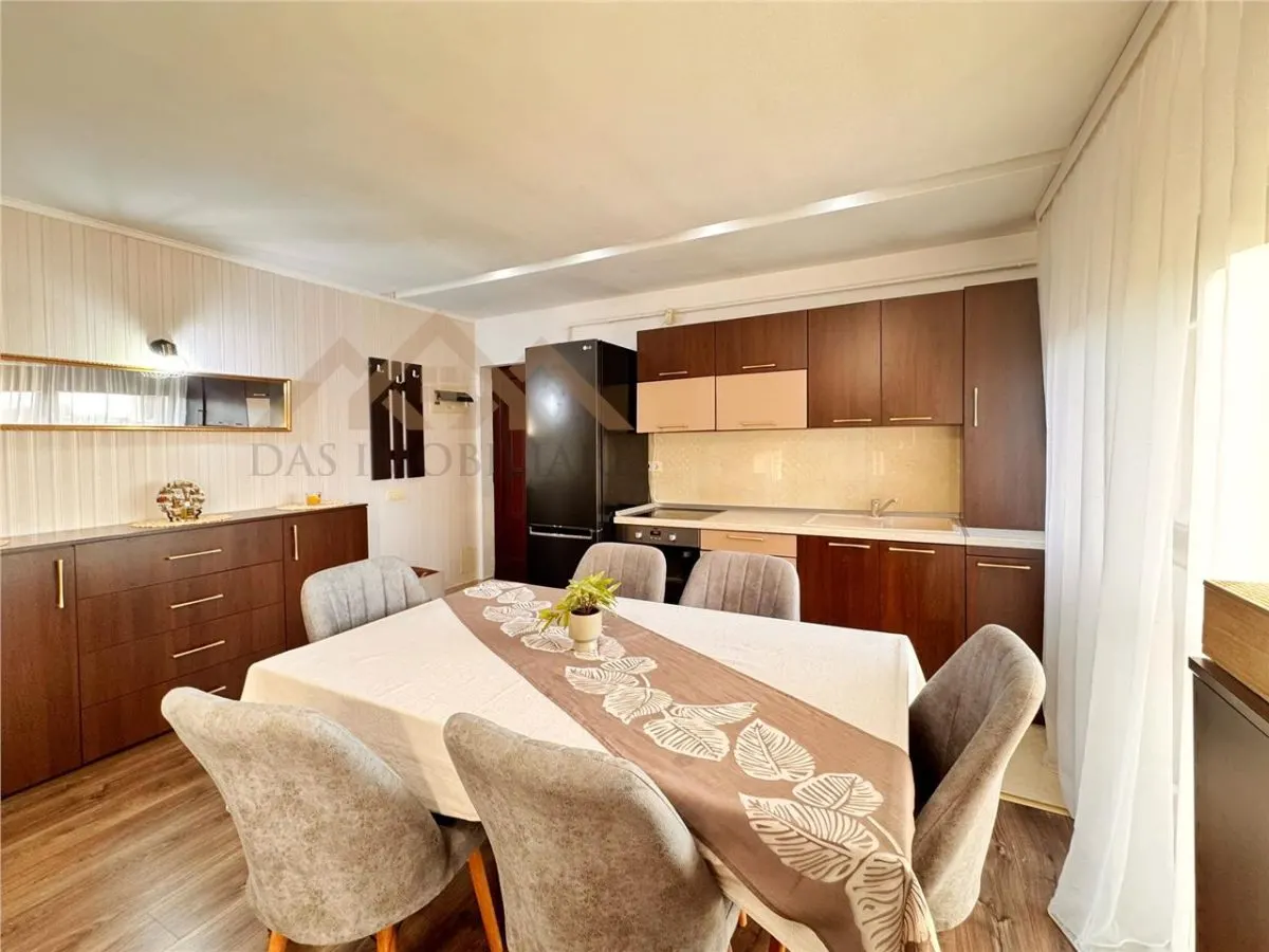 Apartament 3 camere si loc de parcare zona Marul de Aur - foto 6