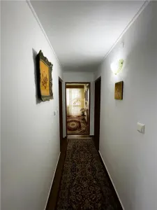 VIDEO | Casa cu 5 camere si curte ingrijita | Ideala pentru o familie | Lucian Blaga - foto 9