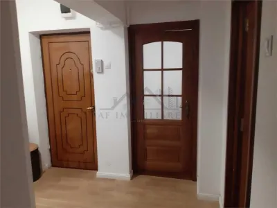 Apartament 3 camere Pacurari - foto 3