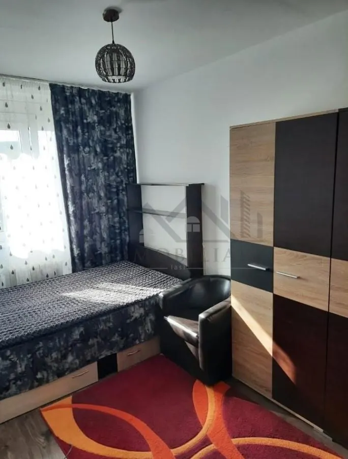 Apartament 3 camere Podu Ros - foto 3
