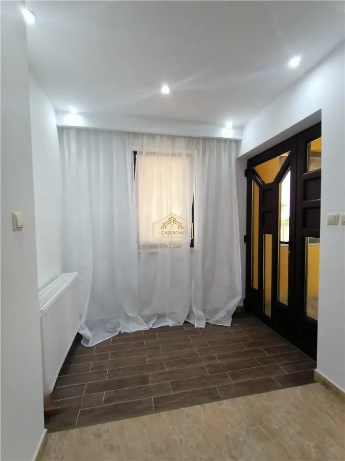 Proprietate cu 4 camere in vecinatatea Cetatii Medievale - foto 17