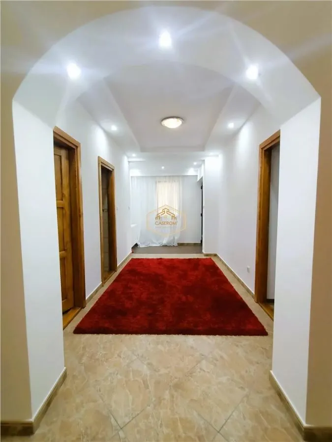 Proprietate cu 4 camere in vecinatatea Cetatii Medievale - foto 6