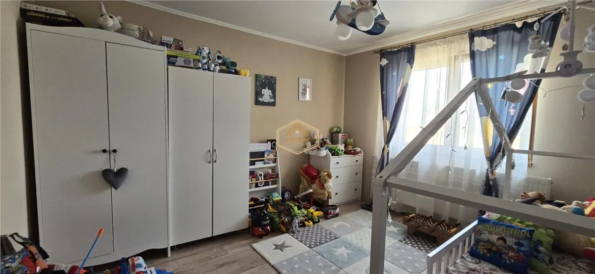 Casa complet mobilata si utilata cu 5 dormitoare | Localitatea Odoreu | Teren 859 mp - foto 18