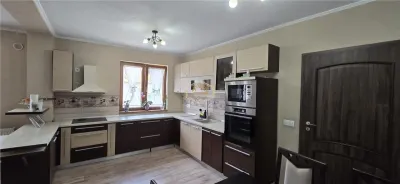 Casa complet mobilata si utilata cu 5 dormitoare | Localitatea Odoreu | Teren 859 mp - foto 6
