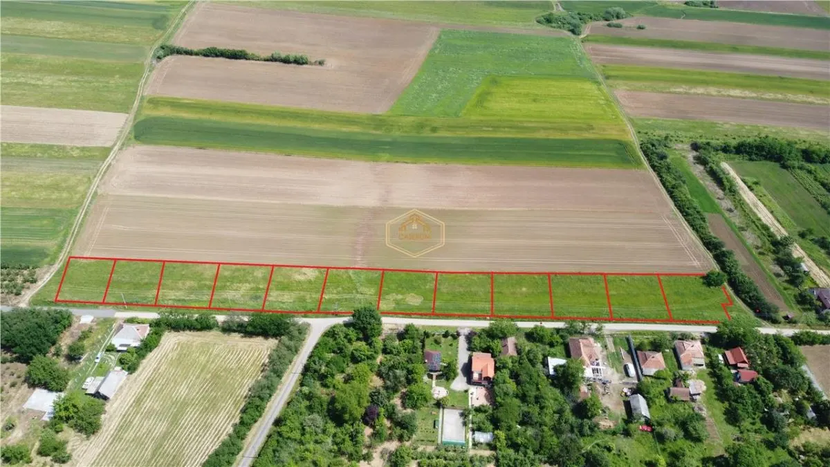 VIDEO | Priveliste de vis | Ultima parcela de casa imprejmuita | Drum asfaltat, utilitati - foto 16