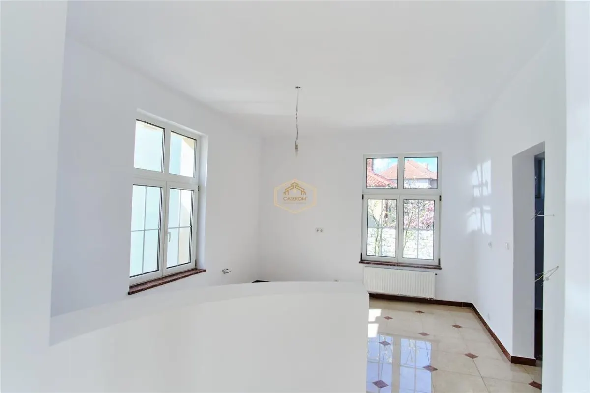 Vila impunatoare cu 5 dormitoare | Titulescu - foto 18