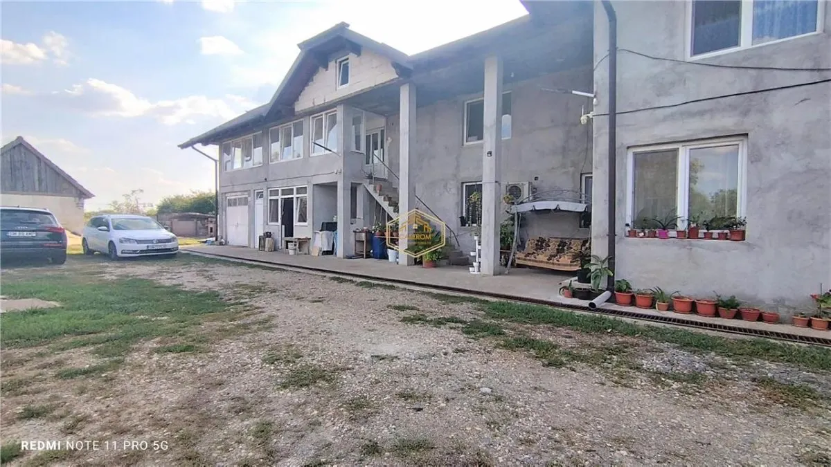 Casa cu 8 camere + anexe gospodaresti | Ciuperceni | Teren 4.760 mp - foto 23