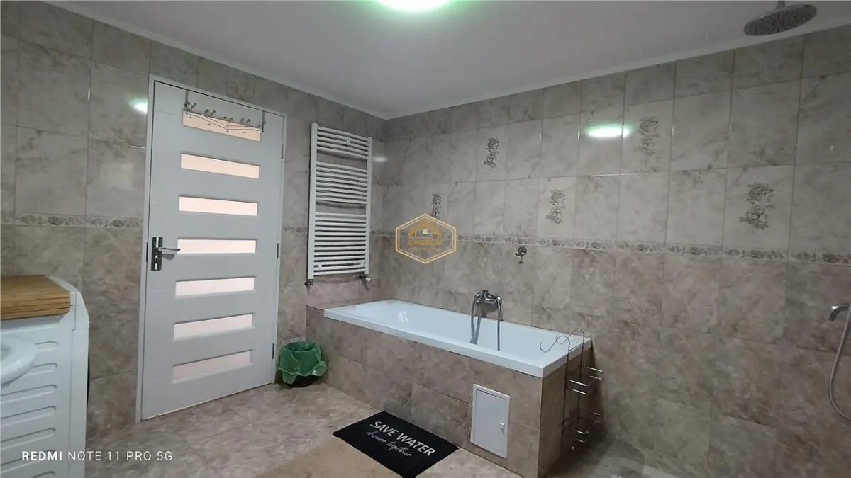 Casa cu 8 camere + anexe gospodaresti | Ciuperceni | Teren 4.760 mp - foto 8
