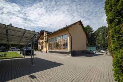 AFACERE LA CHEIE | Pensiune cu 14 camere + Restaurant | ROI 6 YEARS - foto 15