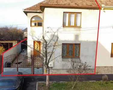 Casa individuala 4 camere | Ideala pentru familie | zona Anton Pann - Satu Mare