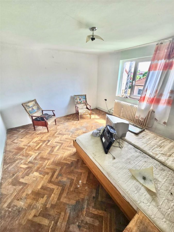 Casa individuala 4 camere | Ideala pentru familie | zona Anton Pann - foto 13