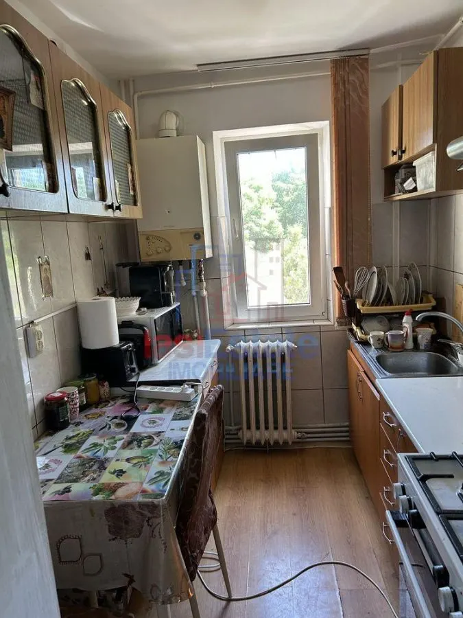 Apartament 3 camere zona Pacurari - foto 3
