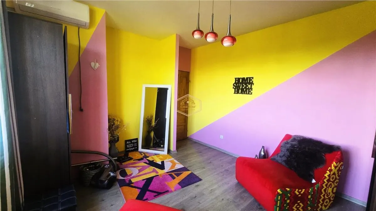 VIDEO | Vila spatioasa cu 6 camere, crama si teren generos | Bercu Rosu - foto 10