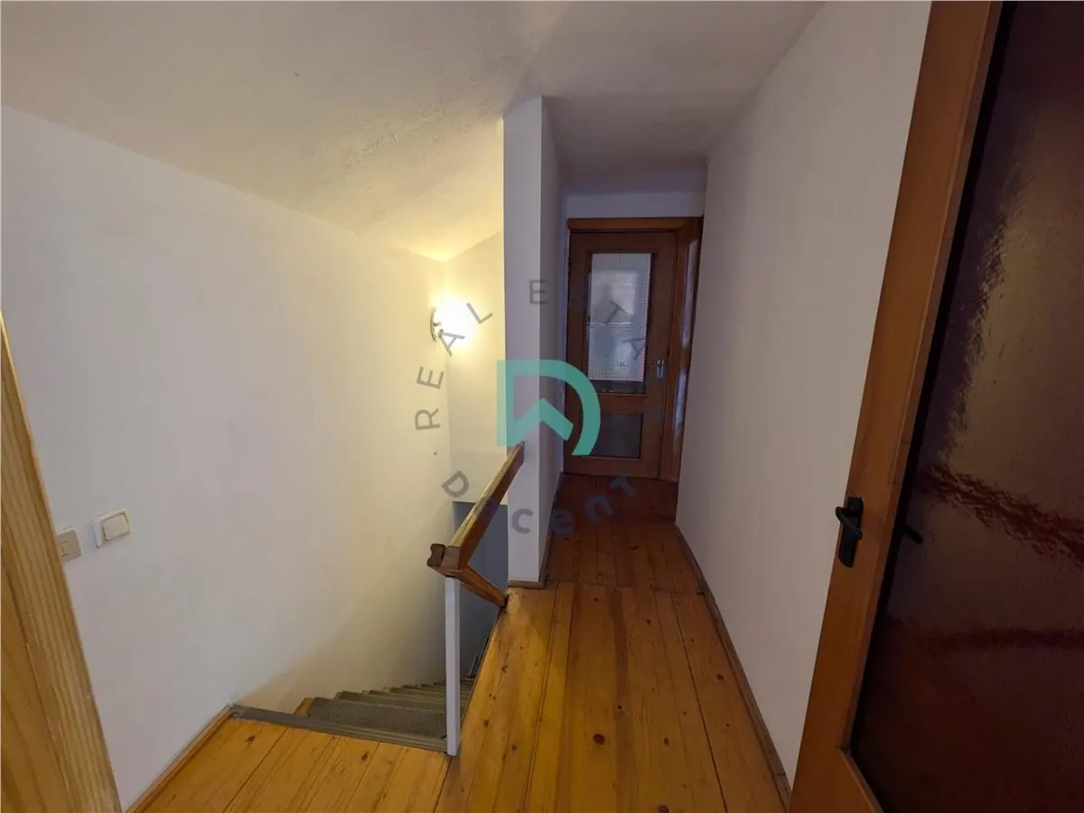 Casa curte comuna Grivitei, Brasov - foto 11