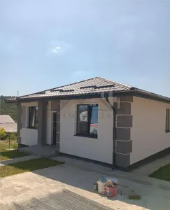 Miroslava Casa parter  Su 104mp teren 440mp  beci disponibila la cheie - foto 10
