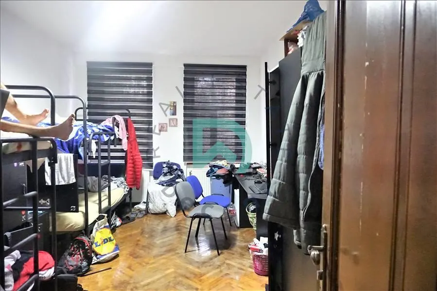 Hostel 7 camere, Zona liceului  Andrei Saguna, Brasov - foto 2