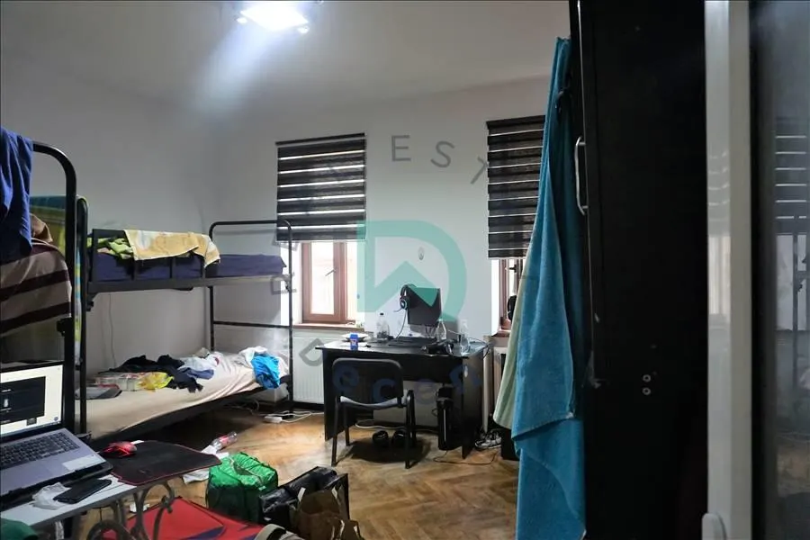 Hostel 7 camere, Zona liceului  Andrei Saguna, Brasov - foto 19