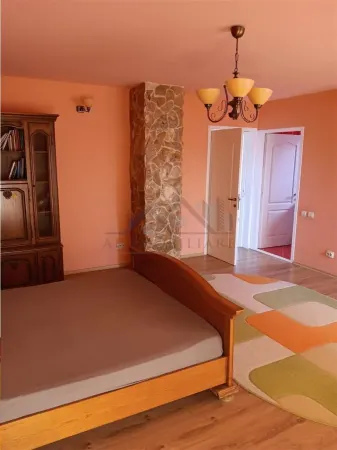 Casă 10 camere Valea Lupului - poza 11