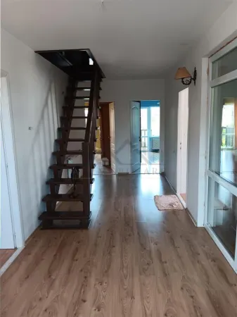 Casă 10 camere Valea Lupului - poza 10