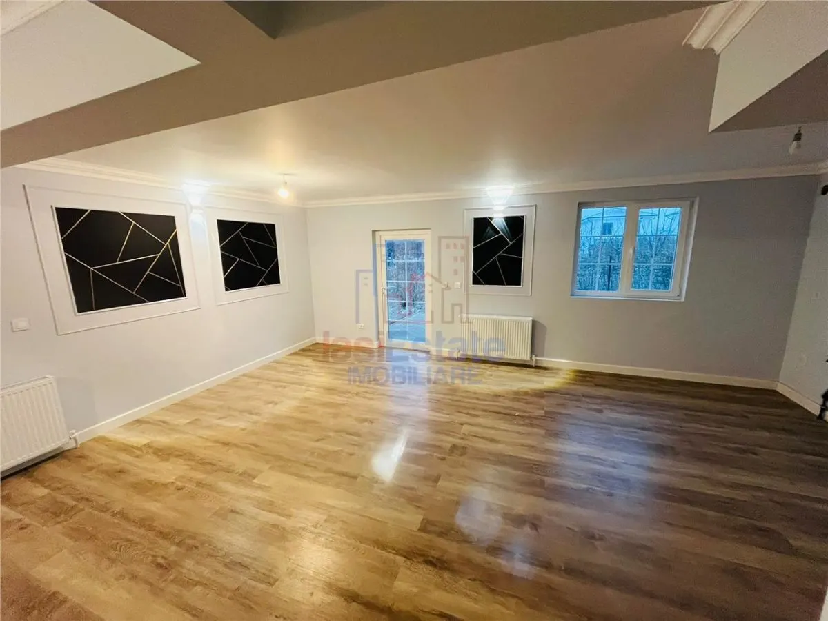 Casa noua de vanzare in Breazu 2,5 km de Rond La Castel - foto 5