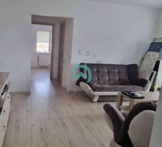 Apartament 2 camere,  Spitalul Judetean, etaj intermediar, renovat - foto 2