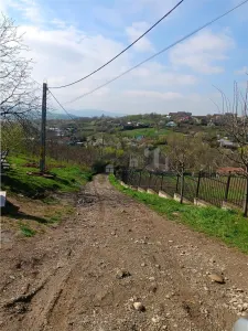 Ciurbesti zona Bisericii TEREN 7000mp intravilan cu utilitati acces si din sos de centura - foto 4
