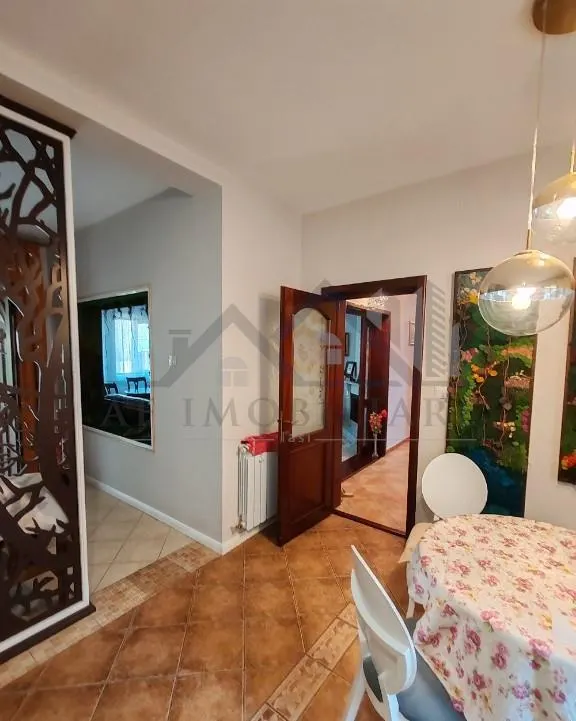 Tatarasi  str. Stejar  Vila Lux 200mp anul 2010 teren 426mp - foto 6