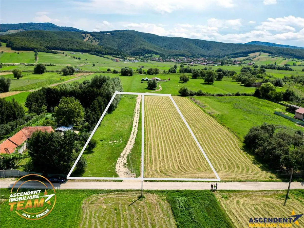 Teren intravilan,2.900mp,recomandat: investitional/ rezidential/constructii,Lunca Marcusului,Covasna - foto 1