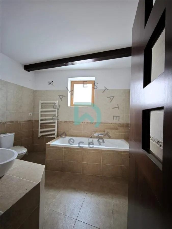 Casa zona Craiter, Brasov - foto 11