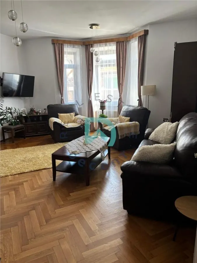 Casa individuala Centrul Civic - foto 2