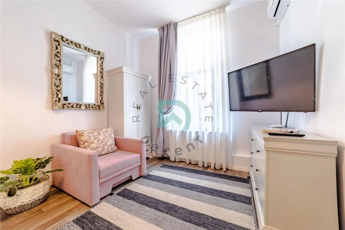 Casa,centrul istoric Brasov - foto 11