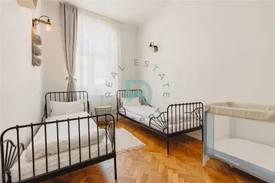 Casa,centrul istoric Brasov - foto 17