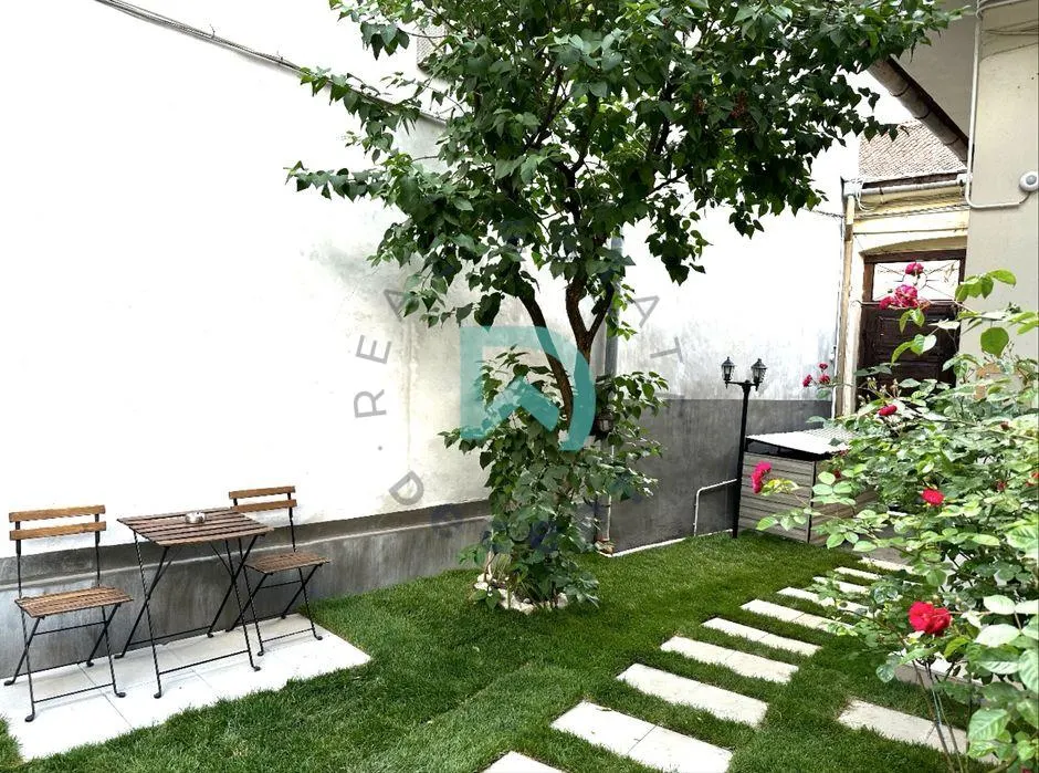 Casa,centrul istoric Brasov - foto 3