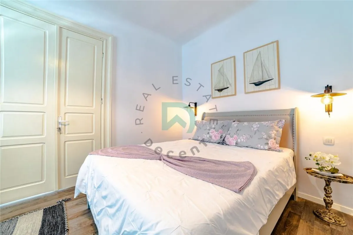 Casa,centrul istoric Brasov - foto 9
