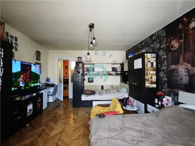 Apartament in casa   Piata Unirii Brasov - foto 15