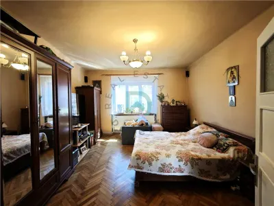 Apartament in casa   Piata Unirii Brasov - foto 5