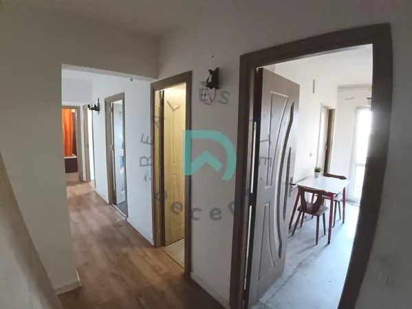 Apartament 3 camere Brașov - poza 1