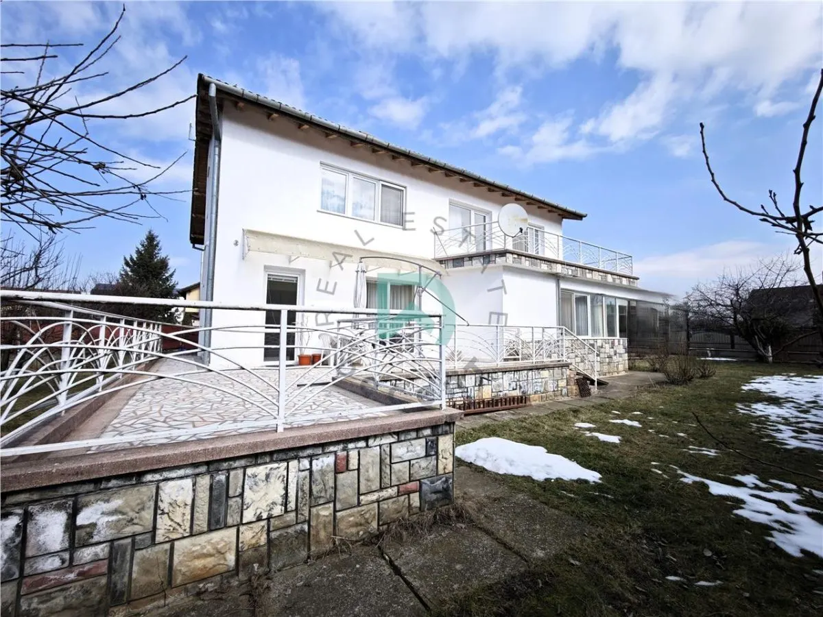 Casa zona Tractorul, Brasov - foto 1