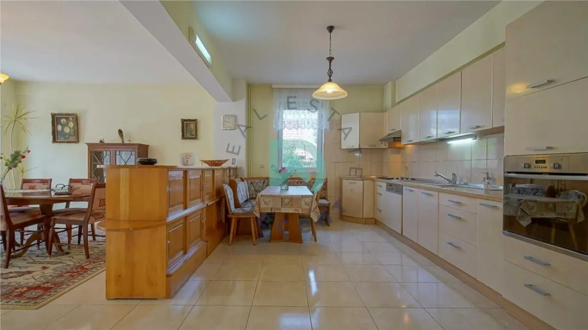 Casa zona Tractorul, Brasov - foto 4