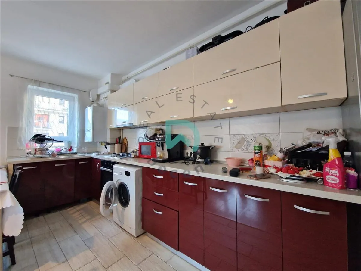 Apartament de vanzare Tractorul,  Brasov - foto 2