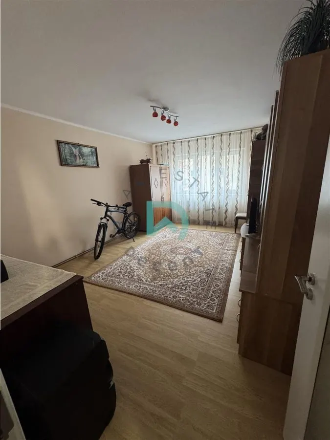 Apartament de vanzare Tractorul,  Brasov - foto 3