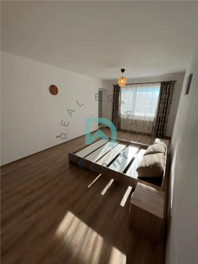 Apartament 2 camere, Tractorul, Brasov - foto 10