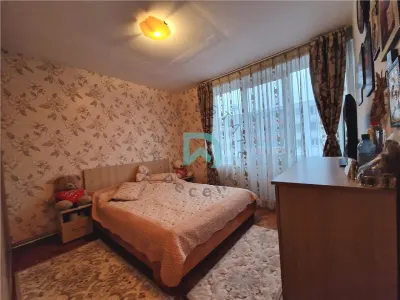 Apartament 3 camere, Tractorul - foto 12