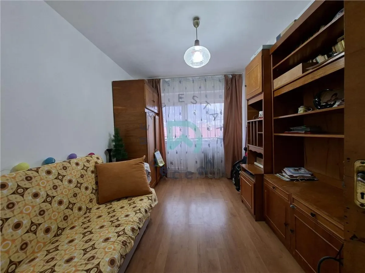 Apartament 3 camere Racadau, Brasov - foto 3