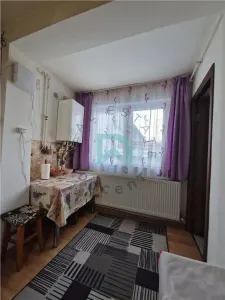 Garsoniera, Astra - Brasov