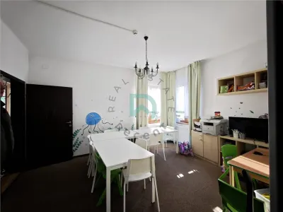 Casa de vanzare, Brasov, zona Centru Civic - pretabil clinica, birouri - foto 9
