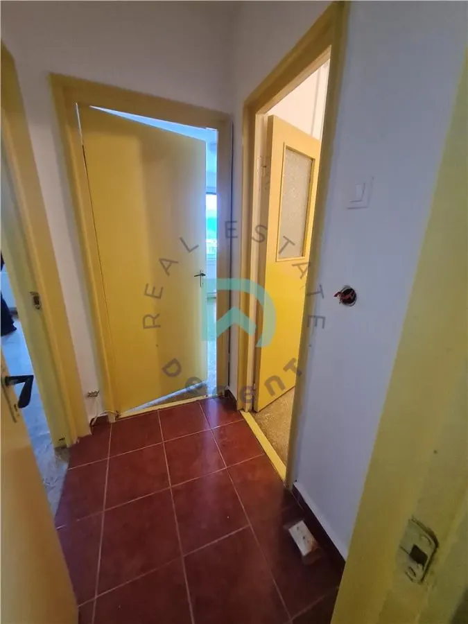 Apartament 2 camere Calea Bucuresti,  Brasov - foto 12