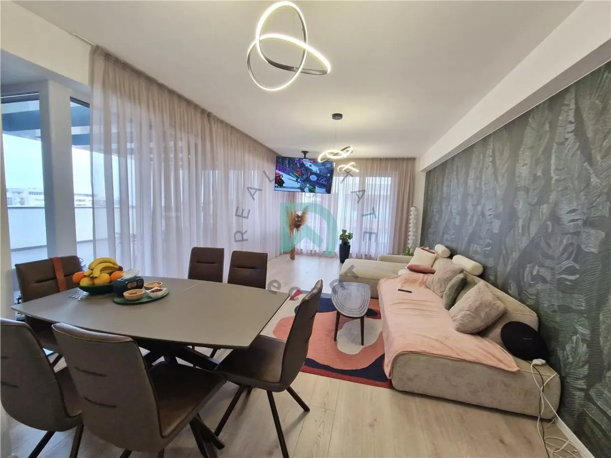 Penthouse, Qualis 2, Tractorul - foto 1