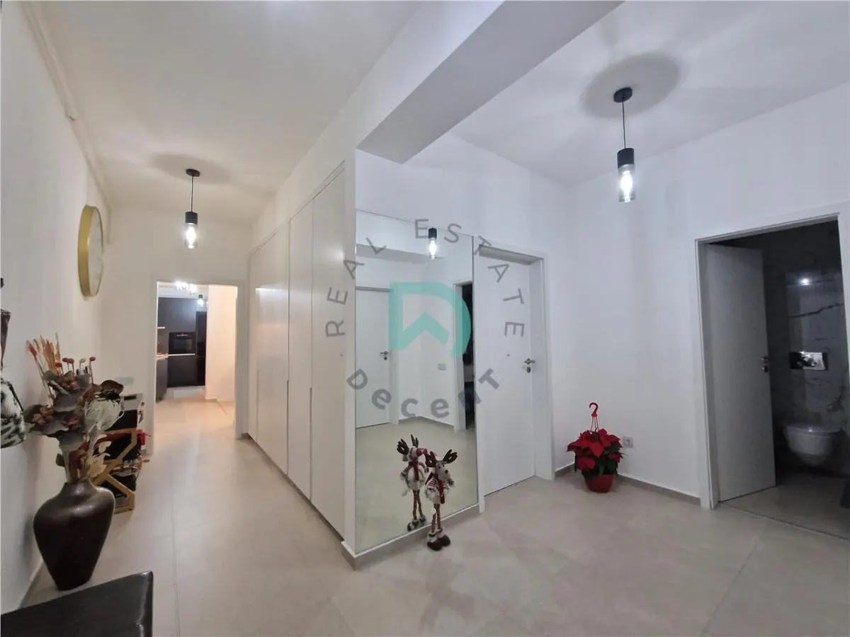 Penthouse, Qualis 2, Tractorul - foto 7