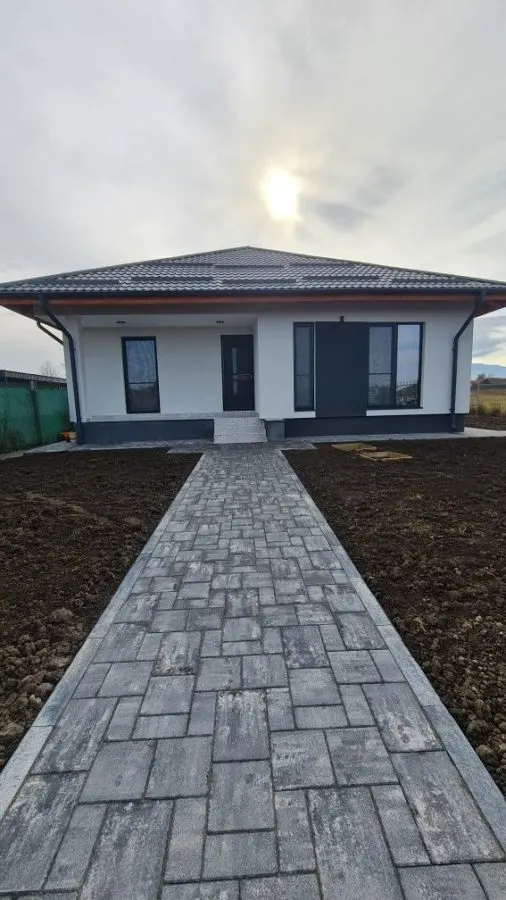Casa de inchiriat,  Carpinis - foto 10